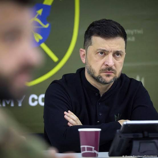 images - 2025-11-16T193721.054