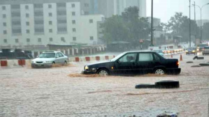 Flood takes over Cross River State Governor's Office