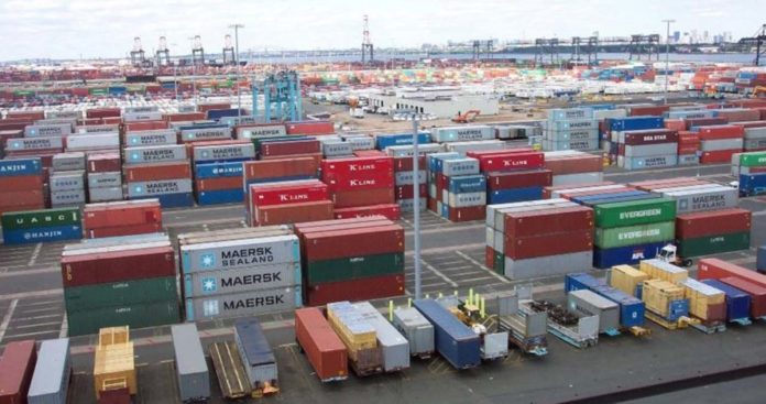 containers at the port