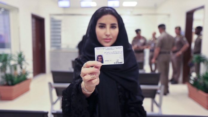Saudi woman with driving license