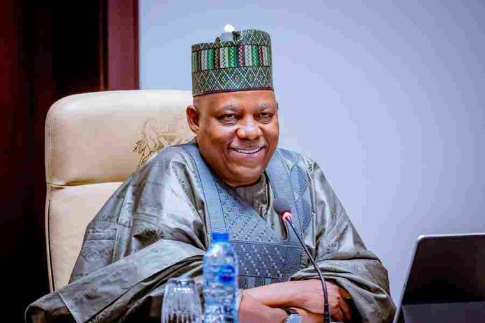 F7sttskXUAE3DUY_11zon