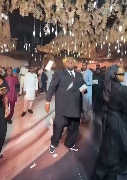 images - 2023-12-06T053626.364