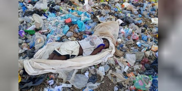 Baby-dump-in-refuse-in-Ibadan