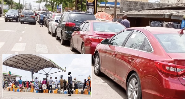Mobil-petrol-station-at-Oshodi