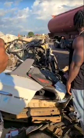 Anambra-accident-scene