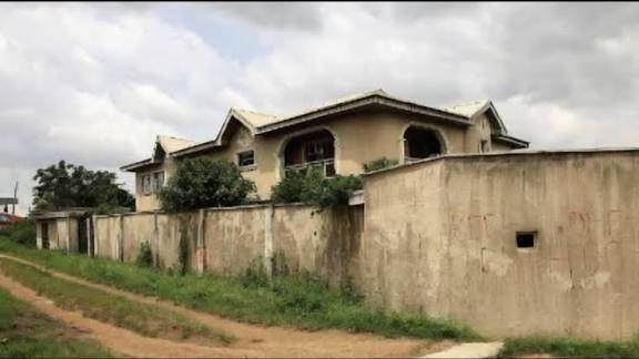 images - 2025-10-29T172240.421