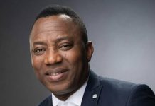 Alleged Defamation: Arraignment Of Omoyele Sowore Stalled, Case Adjourned To December 2