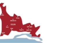 Police rescue fake soldier from mob in Ogun