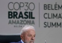 Lula Lands In Amazon To Press For Climate Deal