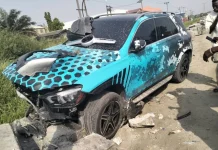 TikToker Peller crashes car during livestream, sparks public concern